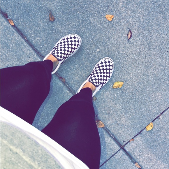 Meet your Posher, Laini - Picture 1 of 1